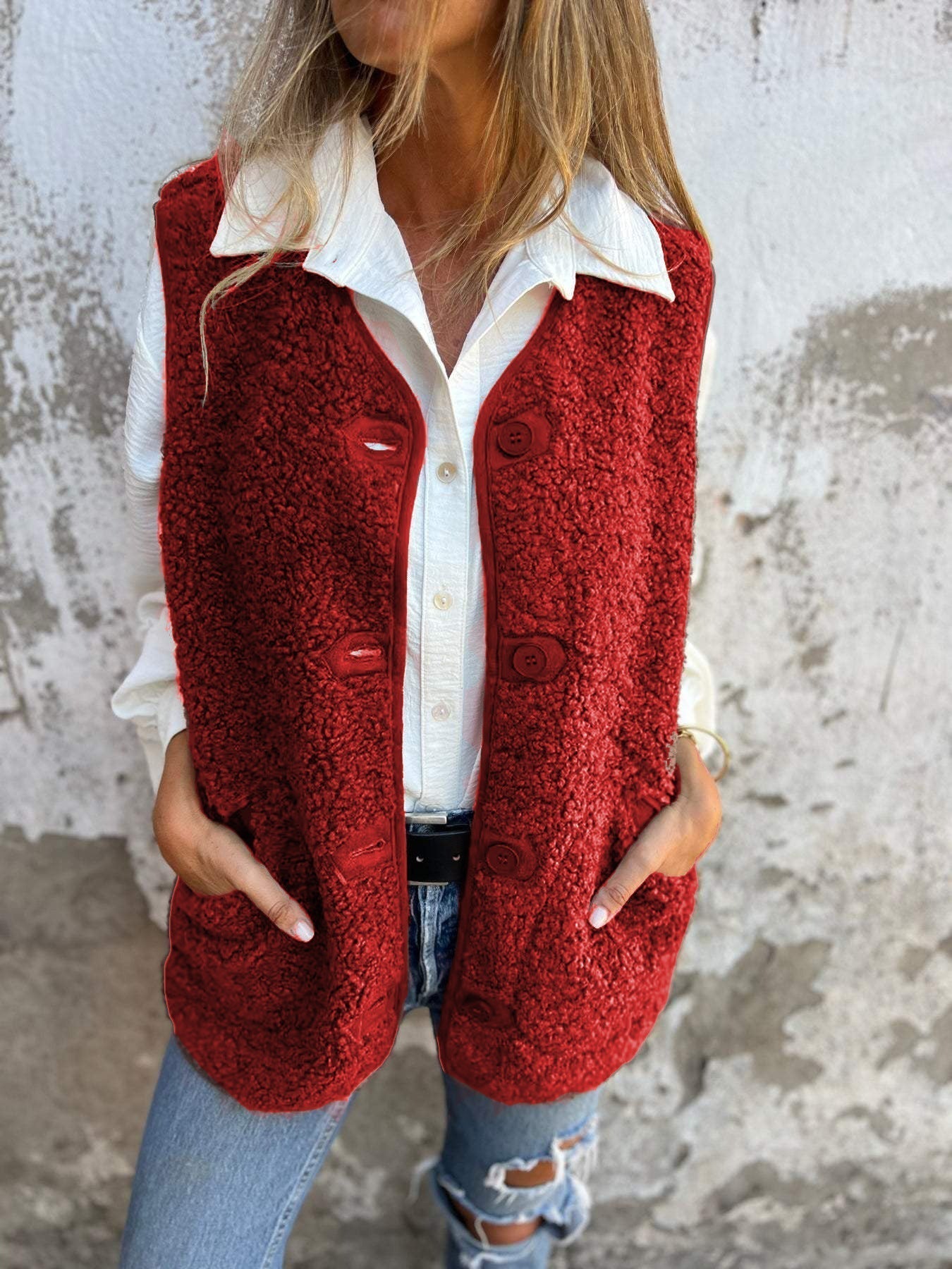 Alicia | Korte warme herfstvest met knopen
