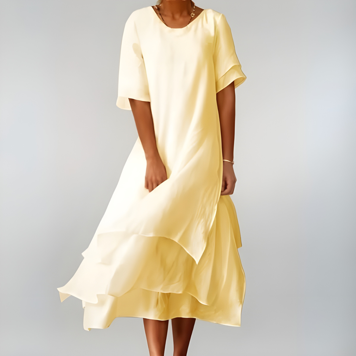 AGNÈS | LANG, LICHT EN ELEGANT JURK