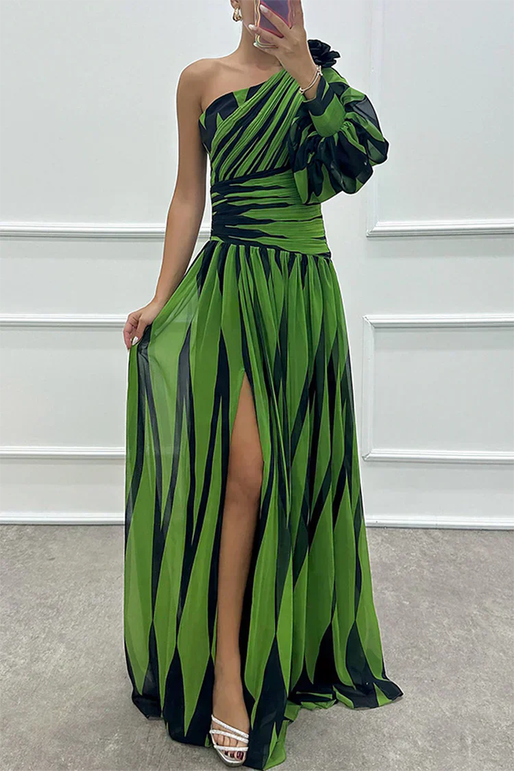 Shiloh - Maximaal Elegant Gestreept Jurk met Één Schouder