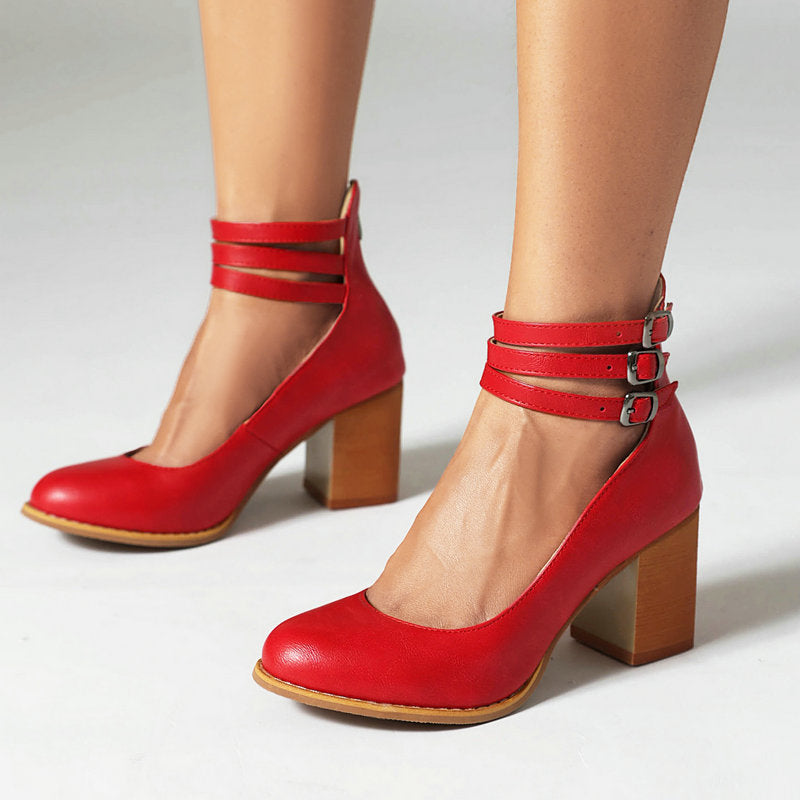 Caa™ | Elegante, gladde sandalen met enkelbandje en dikke hak voor een verfijnde look