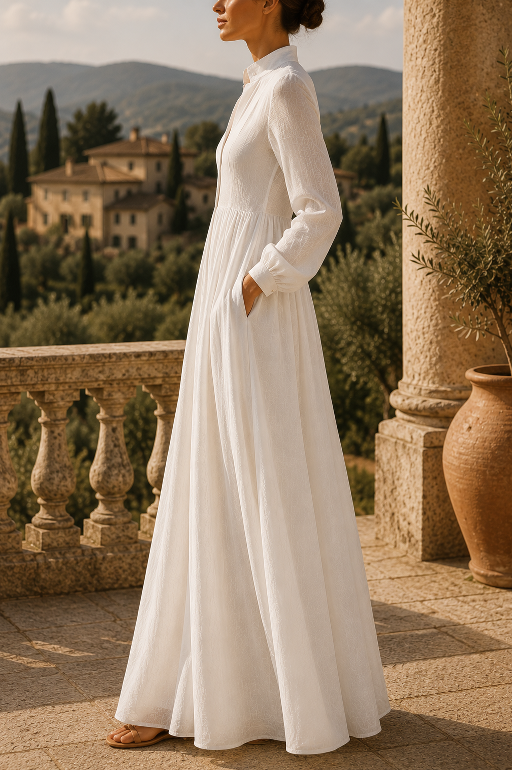 Lange elegante jurk met diepe hals