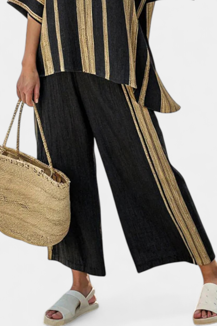 Calden | Oversized gestreepte top en relaxte linnen broek
