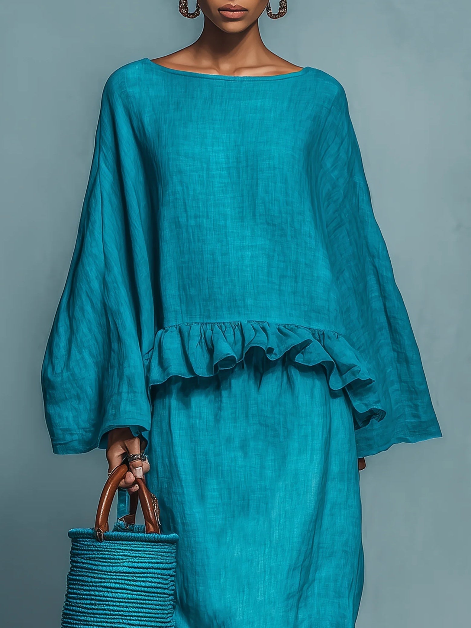 Blauwe Gerimpelde Blouse En Rechte Rok Set