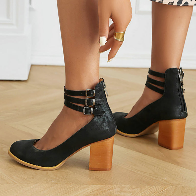 Caa™ | Elegante, gladde sandalen met enkelbandje en dikke hak voor een verfijnde look