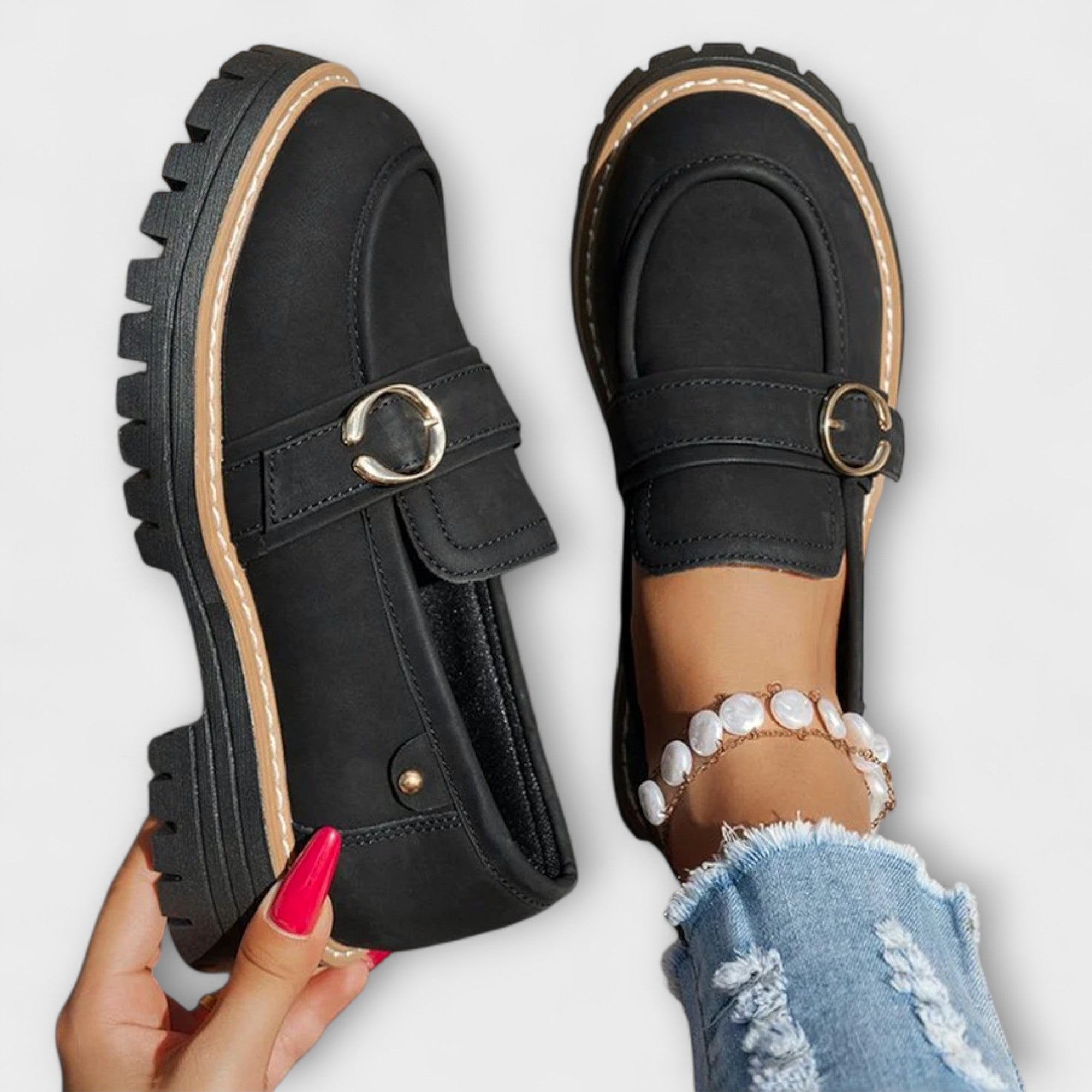 Lora™ | Casual Mocassins met Ronde Neus