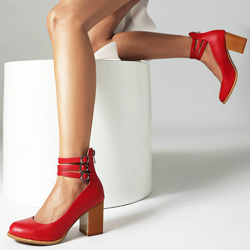 Caa™ | Elegante, gladde sandalen met enkelbandje en dikke hak voor een verfijnde look