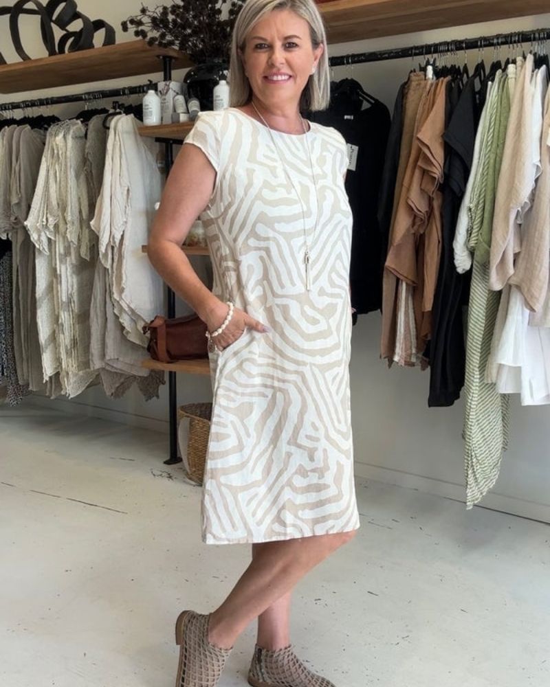 Melia | Zomerjurk met ronde hals en prachtige print