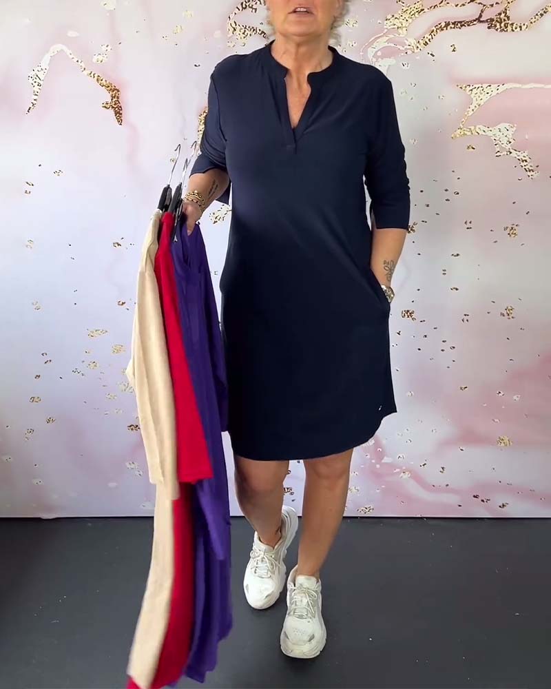 Hanneke™ - Effen jurk met V-hals