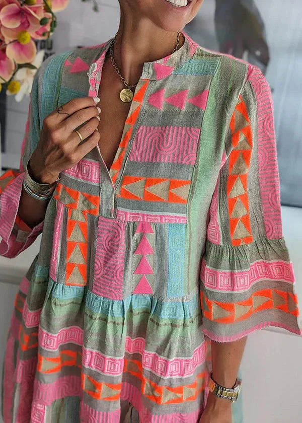 Ava - Chic V-Hals Hennepzomerjurk