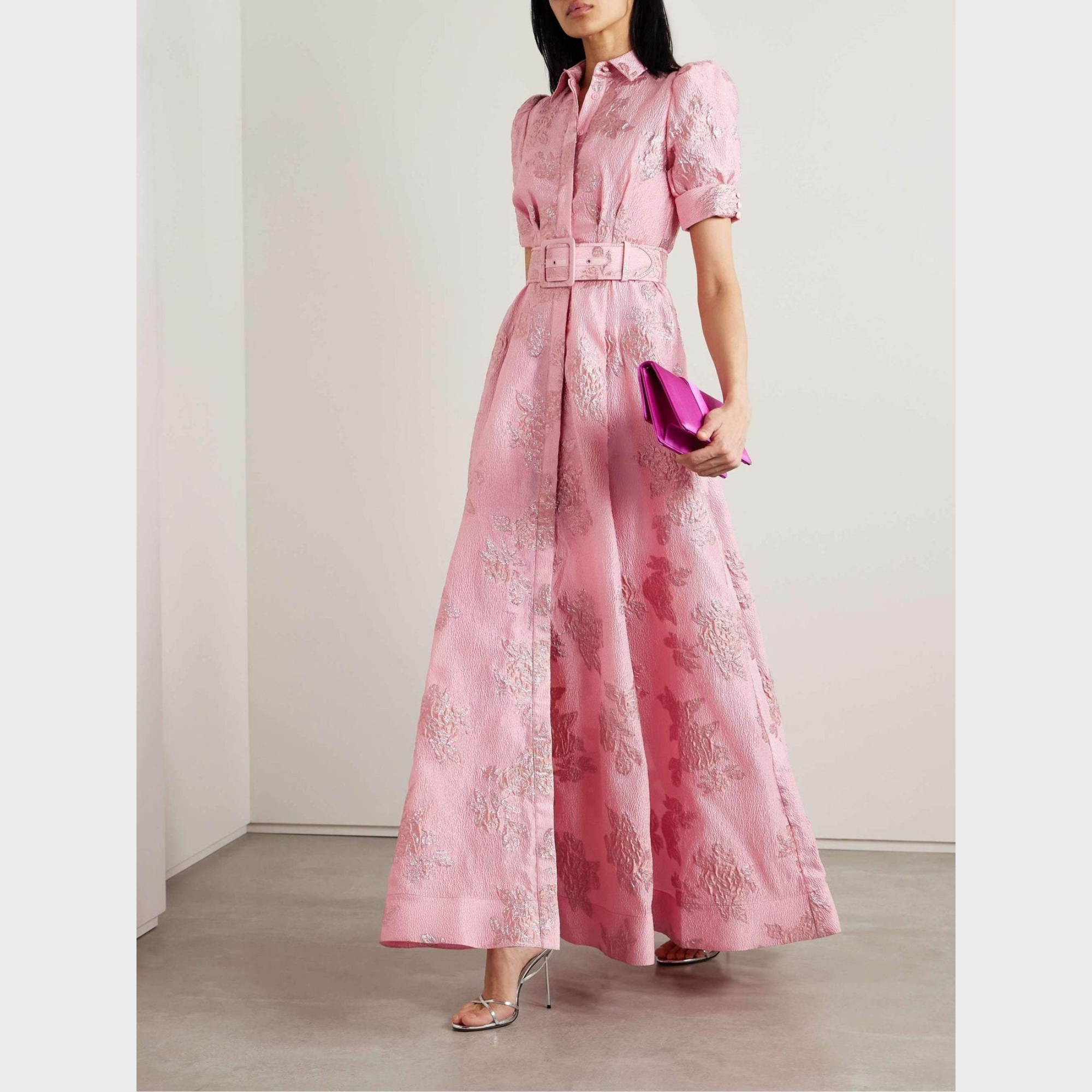 ROZE JURK MET BOLLE MOUWEN