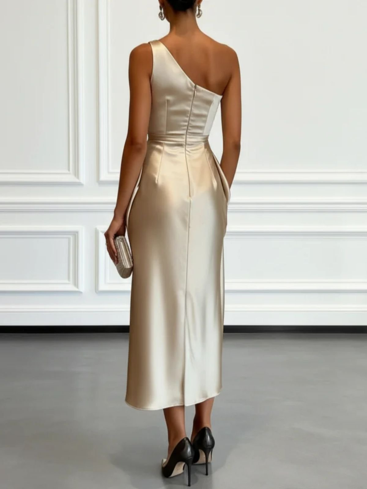 Céline™ | Champagne Satijnen Midi Jurk