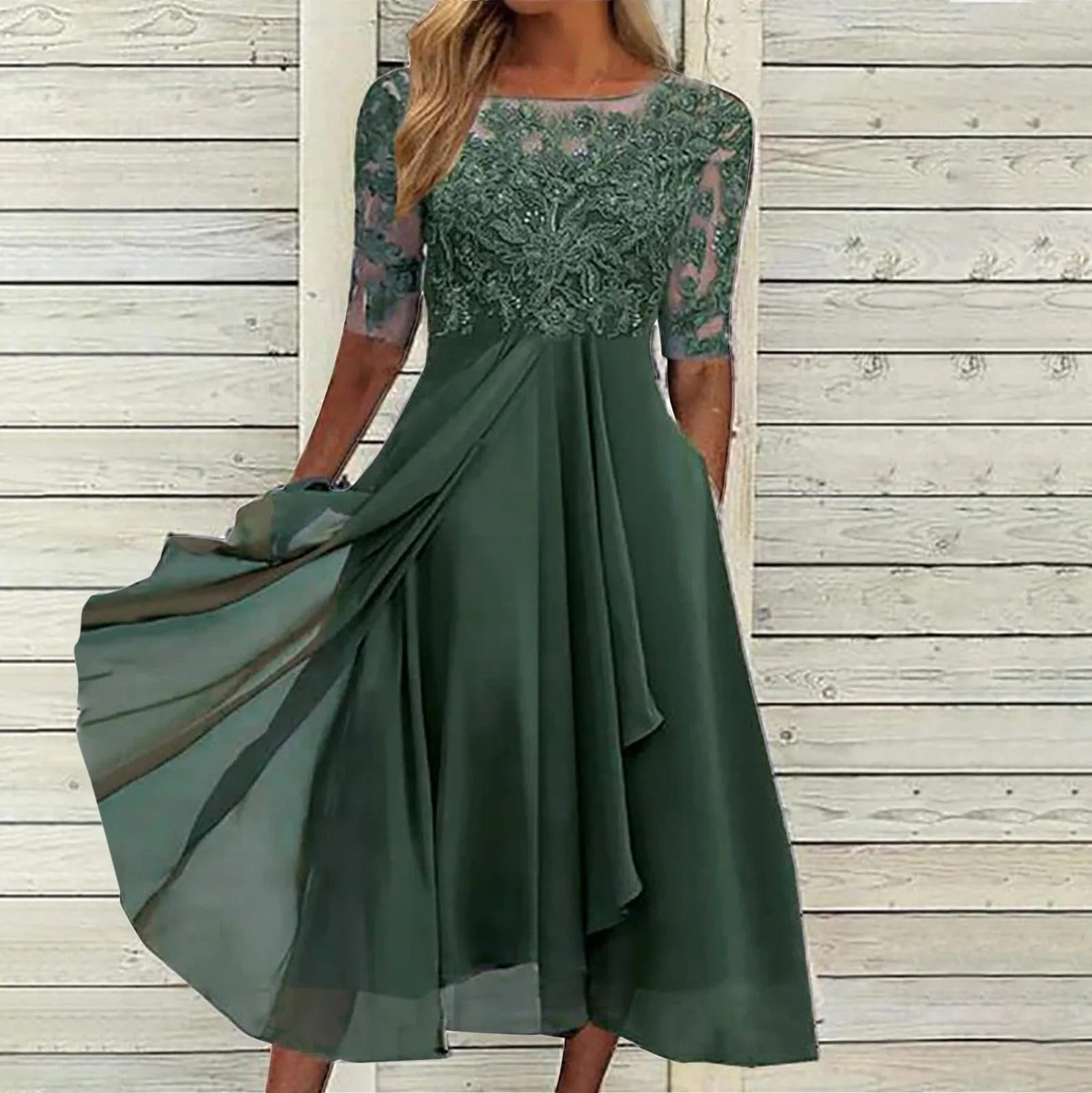 Puck™ | Elegante Midi-jurk van Kant