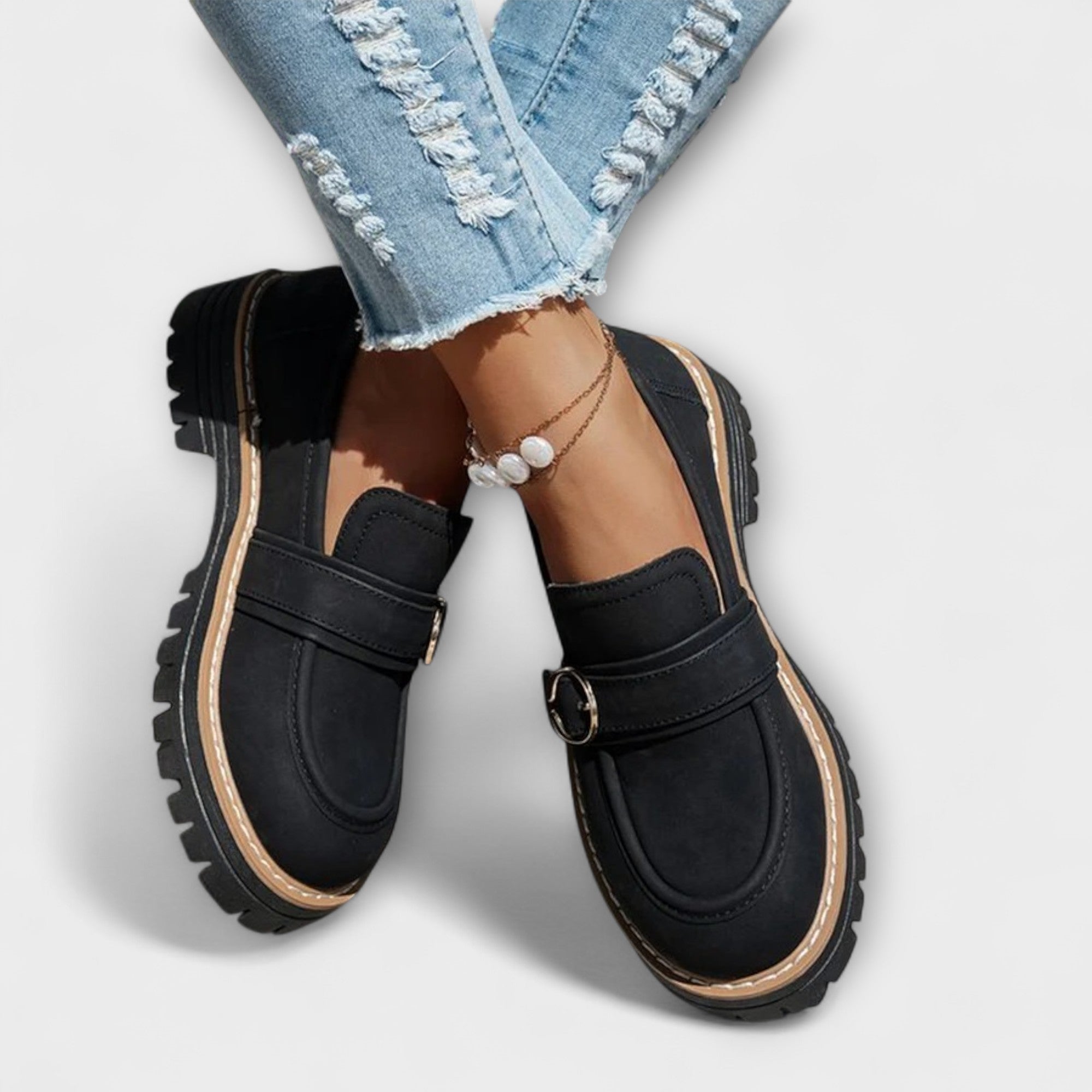 Lora™ | Casual Mocassins met Ronde Neus