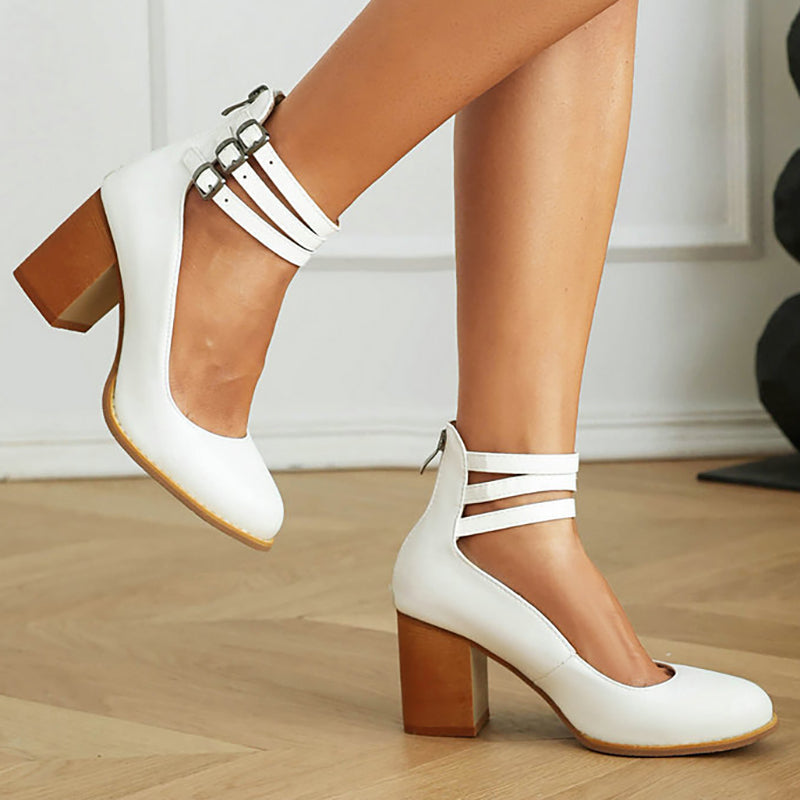 Caa™ | Elegante, gladde sandalen met enkelbandje en dikke hak voor een verfijnde look