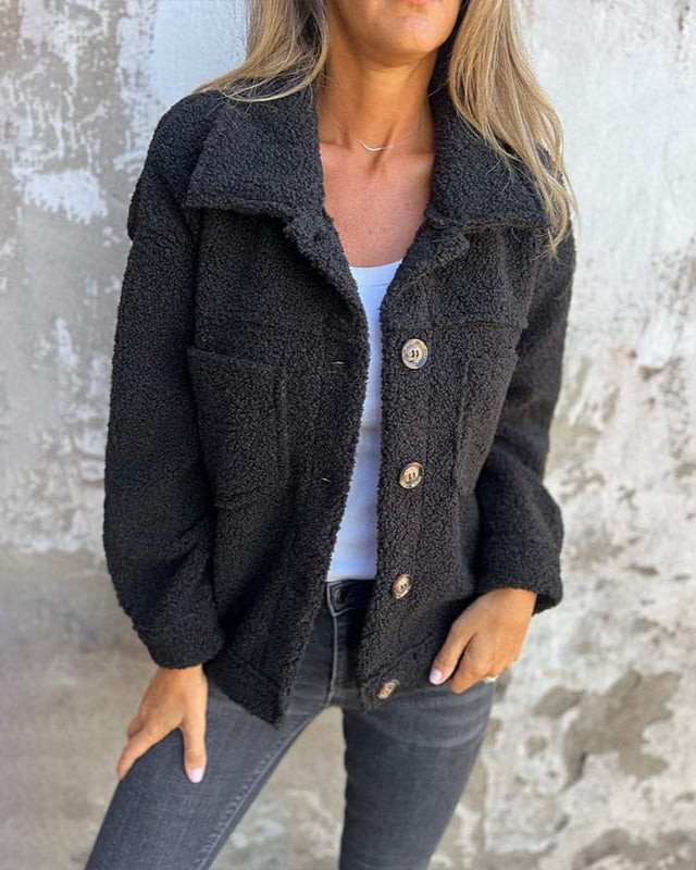 Antonia | Gezellige knoopjack